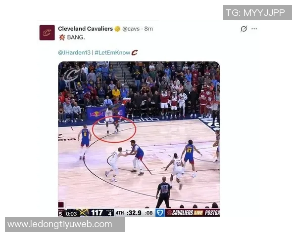 哈登表现起伏不定全场仅得18分下半场状态低迷失误和犯规频频影响球队表现