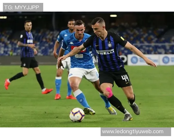 记者分析米兰未能签下阿哈诺的遗憾与2000万欧的投资价值