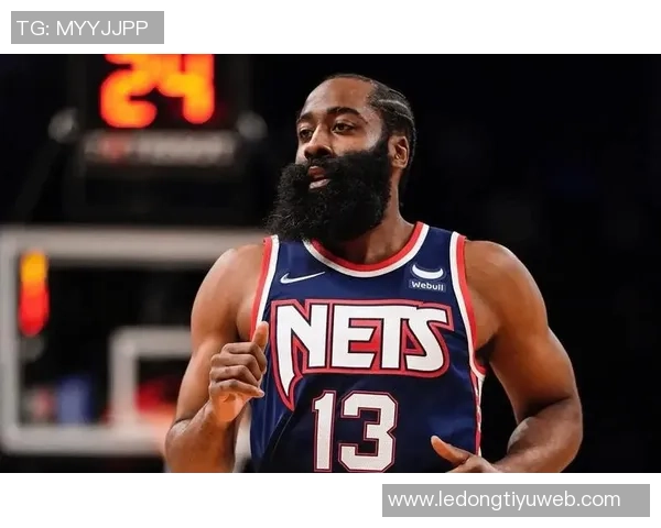 可爱哈登调皮捏捏我不让你在这里安静入睡哦